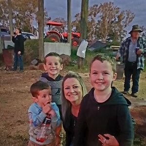 Meet your Posher, Carolyn